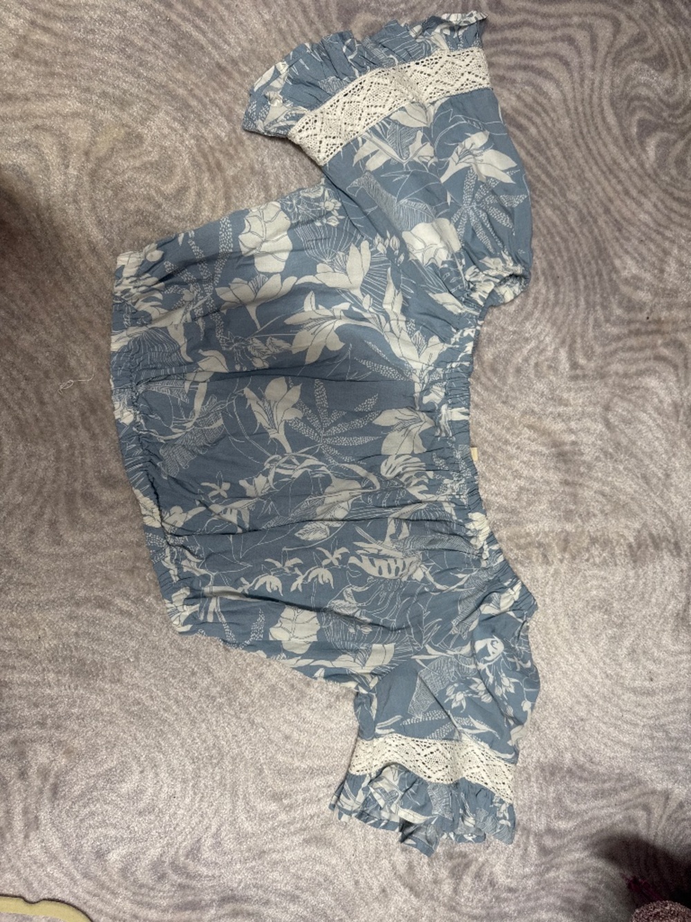 Cropped short sleeve shirt/blouse